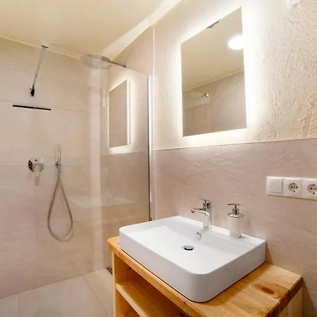 Hauserhof Apartment Lagundo